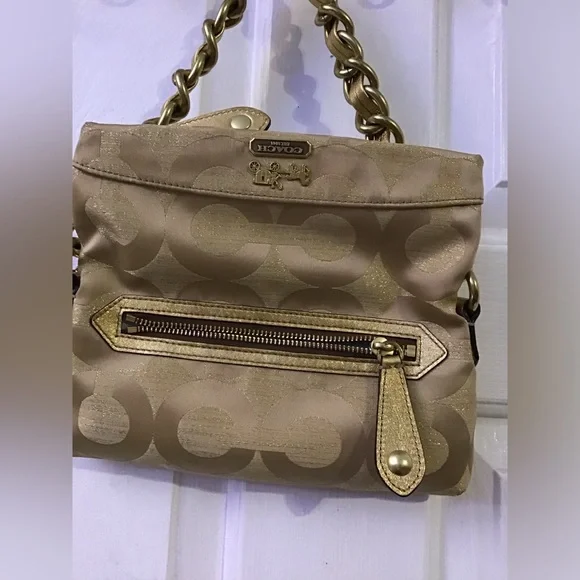 Coach Gold Chain Clutch - Picture 6 of 7